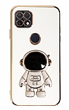 Eiroo Astronot Oppo A15 / A15s Standl Beyaz Silikon Klf