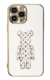 Eiroo iPhone 13 Pro Bearbrick Standl Beyaz Silikon Klf