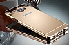 Eiroo Mirror Samsung Galaxy A8 2016 Metal Kenarl Aynal Gold Rubber Klf - Resim: 4