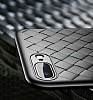 iPhone 7 / 8 Kamera korumal Hasr Desenli Siyah Silikon Klf - Resim: 3
