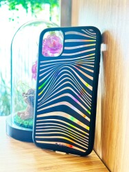 Dafoni Hologram iPhone 13 Pro Max Siyah Çizgili Kılıf - 2