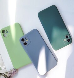 Eiroo iPhone 12 Kamera Korumalı Silikon Kenarlı Pembe Cam Kılıf - 2