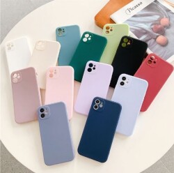 Eiroo iPhone 12 Kamera Korumalı Silikon Kenarlı Pembe Cam Kılıf - 3