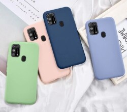 Eiroo Lansman iPhone 12 Pro Max 6.7 inç Kamera Korumalı Siyah Silikon Kılıf - 3