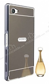 Eiroo Mirror Sony Xperia Z5 Compact Metal Kenarl Aynal Siyah Rubber Klf