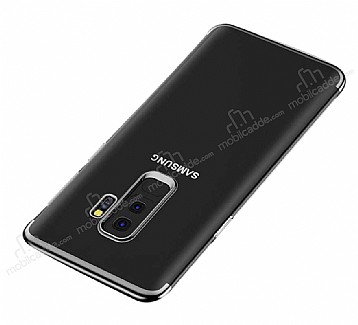 Eiroo Radiant Samsung Galaxy J8 Siyah Kenarl effaf Silikon Klf