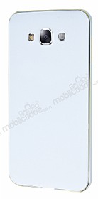 Eiroo Samsung Galaxy E7 Metal Kenarl Beyaz Rubber Klf