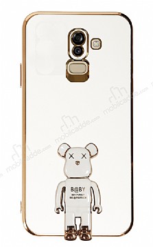 Eiroo Samsung Galaxy J8 Baby Bear Standl Beyaz Silikon Klf