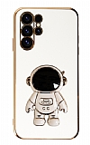 Eiroo Astronot Samsung Galaxy S23 Ultra Standl Beyaz Silikon Klf