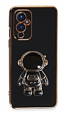 Eiroo Astronot OnePlus 9 Standl Siyah Silikon Klf