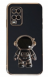 Eiroo Astronot Oppo A54 4G Standlı Siyah Silikon Kılıf