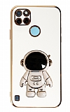 Eiroo Astronot Realme C21Y Standl Beyaz Silikon Klf