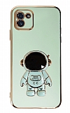Eiroo Astronot Samsung Galaxy A03 Standlı Yeşil Silikon Kılıf