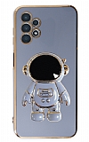 Eiroo Astronot Samsung Galaxy A13 Standl Mavi Silikon Klf