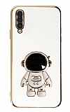Eiroo Astronot Samsung Galaxy A30S Standl Beyaz Silikon Klf