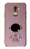 Eiroo Astronot Samsung Galaxy J8 Standlı Mor Silikon Kılıf