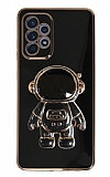 Eiroo Astronot Samsung Galaxy A52 / A52 5G Standlı Siyah Silikon Kılıf