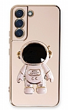 Eiroo Astronot Samsung Galaxy S21 FE 5G Standlı Pembe Silikon Kılıf