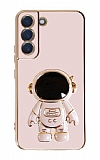 Eiroo Astronot Samsung Galaxy S22 Plus 5G Standl Pembe Silikon Klf