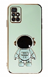 Eiroo Astronot Xiaomi Redmi 10 2022 Standl Yeil Silikon Klf