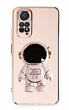 Eiroo Astronot Xiaomi Redmi Note 11 Standl Pembe Silikon Klf
