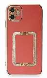 Eiroo Crystal Serisi iPhone 12 Kare Gold Taşlı Tutuculu Kırmızı Silikon Kılıf
