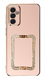 Eiroo Crystal Serisi Samsung Galaxy M23 Kare Gold Taşlı Tutuculu Pembe Silikon Kılıf