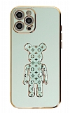 Eiroo iPhone 12 Pro Max Bearbrick Standlı Yeşil Silikon Kılıf