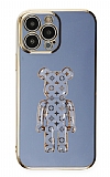 Eiroo iPhone 13 Pro Bearbrick Standl Mavi Silikon Klf