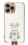 Eiroo iPhone 14 Pro Max Baby Bear Standlı Beyaz Silikon Kılıf