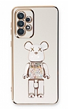 Eiroo Samsung Galaxy A72 / A72 5G Candy Bear Standlı Beyaz Silikon Kılıf