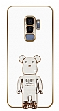 Eiroo Samsung Galaxy S9 Plus Baby Bear Standlı Beyaz Silikon Kılıf