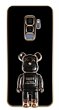 Eiroo Samsung Galaxy S9 Plus Baby Bear Standlı Siyah Silikon Kılıf
