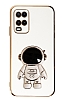 Eiroo Astronot Oppo A54 4G Standl Beyaz Silikon Klf