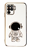 Eiroo Astronot Oppo A94 Standl Beyaz Silikon Klf
