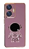 Eiroo Astronot Realme C55 Standl Mor Silikon Klf