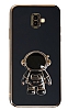 Eiroo Astronot Samsung Galaxy J6 Plus Standl Siyah Silikon Klf