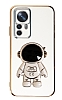 Eiroo Astronot Xiaomi 12T Pro Standl Beyaz Silikon Klf