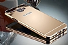 Eiroo Mirror Samsung Galaxy A3 2016 Metal Kenarl Aynal Gold Rubber Klf - Resim 3