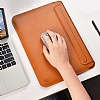 Wiwu MacBook 13.3 Air Skin Pro Portable Stand Kahverengi Klf - Resim: 2