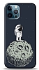 iPhone 12 Pro Max 6.7 in Astronot Resimli Klf