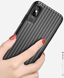 Usams Trunk Series iPhone X / XS Kırmızı Rubber Kılıf - 4