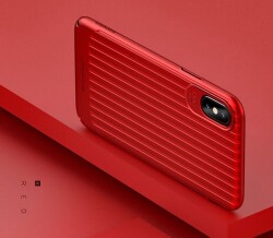 Usams Trunk Series iPhone X / XS Kırmızı Rubber Kılıf - 10